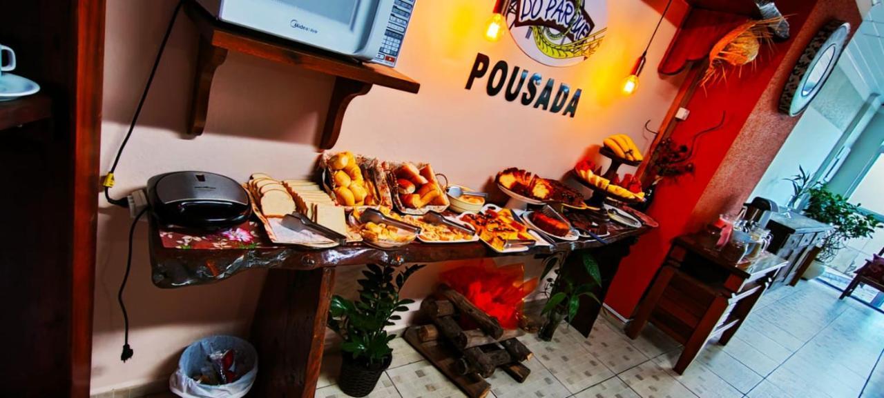 Do Parque Pousada Пеня Екстериор снимка